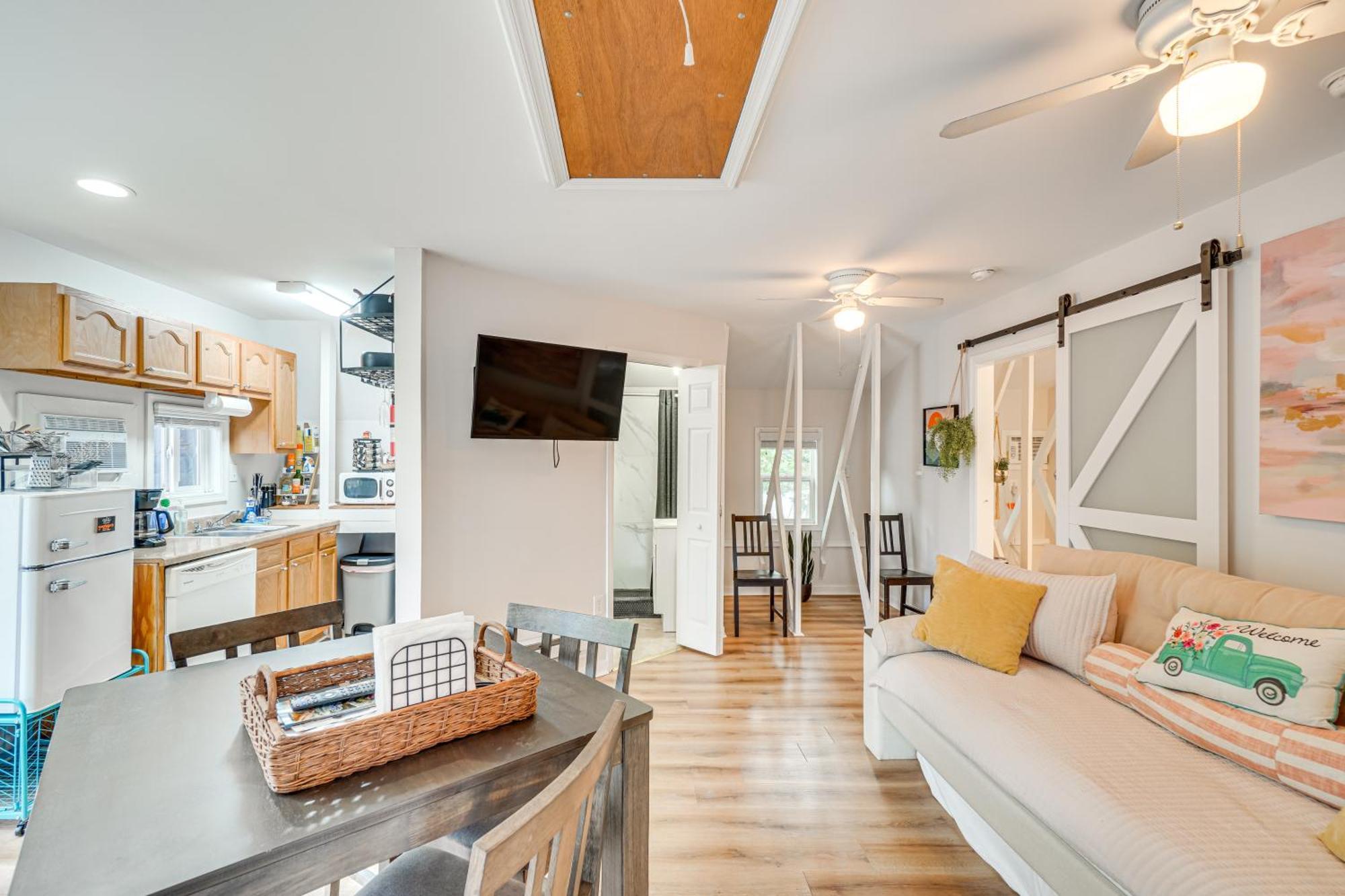 Epic Brunswick Apartment, Deck With Private Hot Tub! Εξωτερικό φωτογραφία